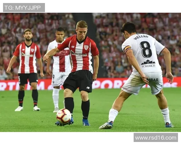 足球道义的传承与发展:在竞技与公平之间的平衡探索 足球道义的传承与发展:在竞技与公平之间的平衡探索